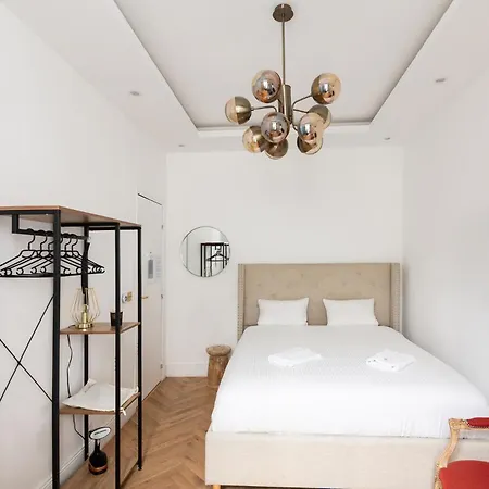 Eiffel Appartement Parijs